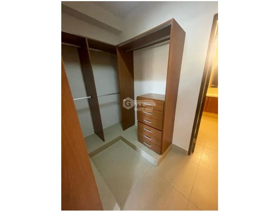ANCON / EMBASSY VILLAGE / 118M / 2 HABITACION / 1 PARKING / BALCON