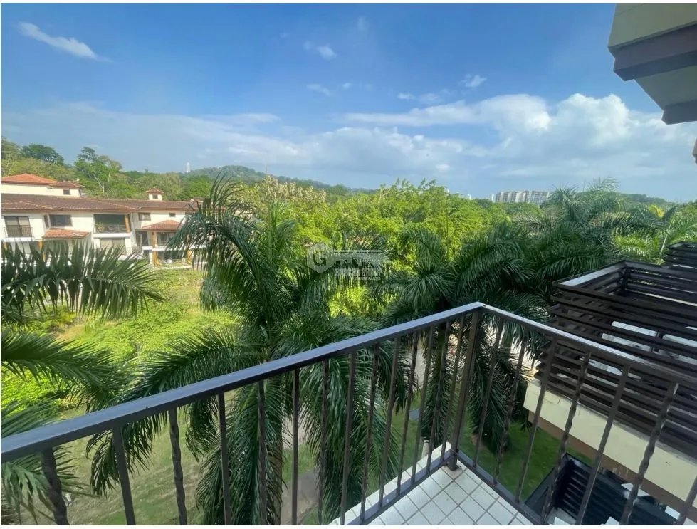 ANCON / EMBASSY VILLAGE / 118M / 2 HABITACION / 1 PARKING / BALCON