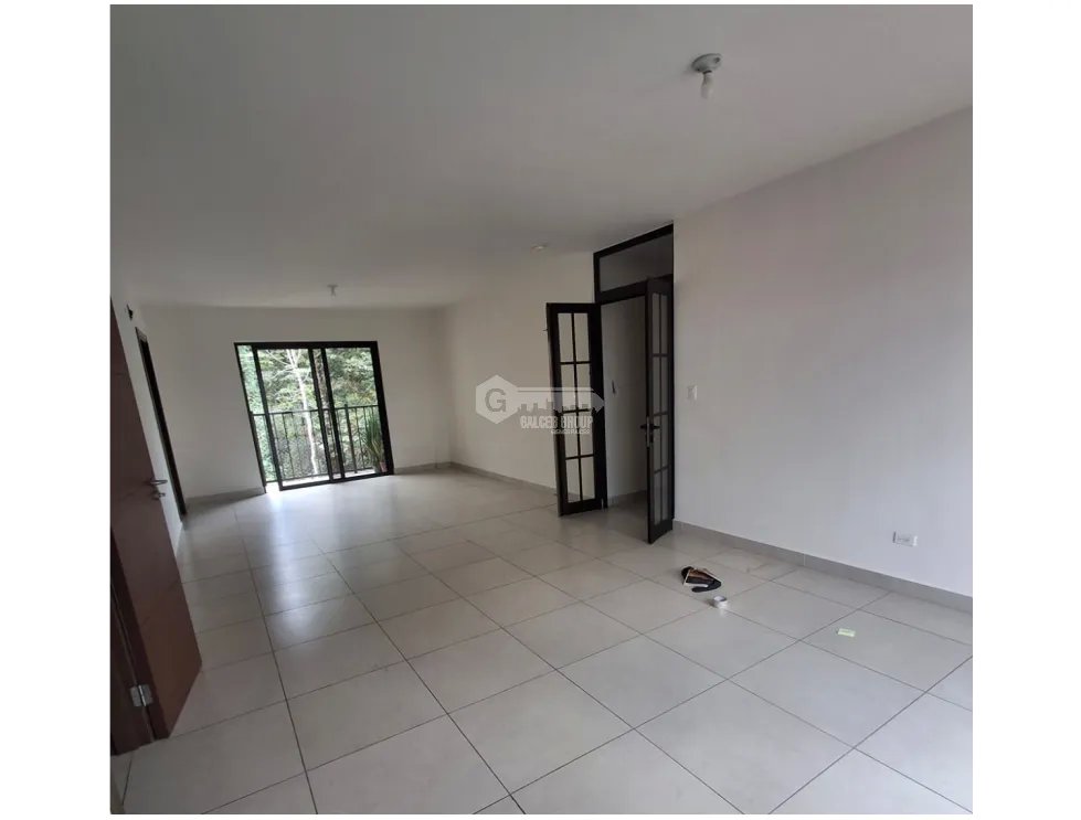 ANCON / EMBASSY VILLAGE / 210M / 3 HABITACION / 2 PARKING / BALCON