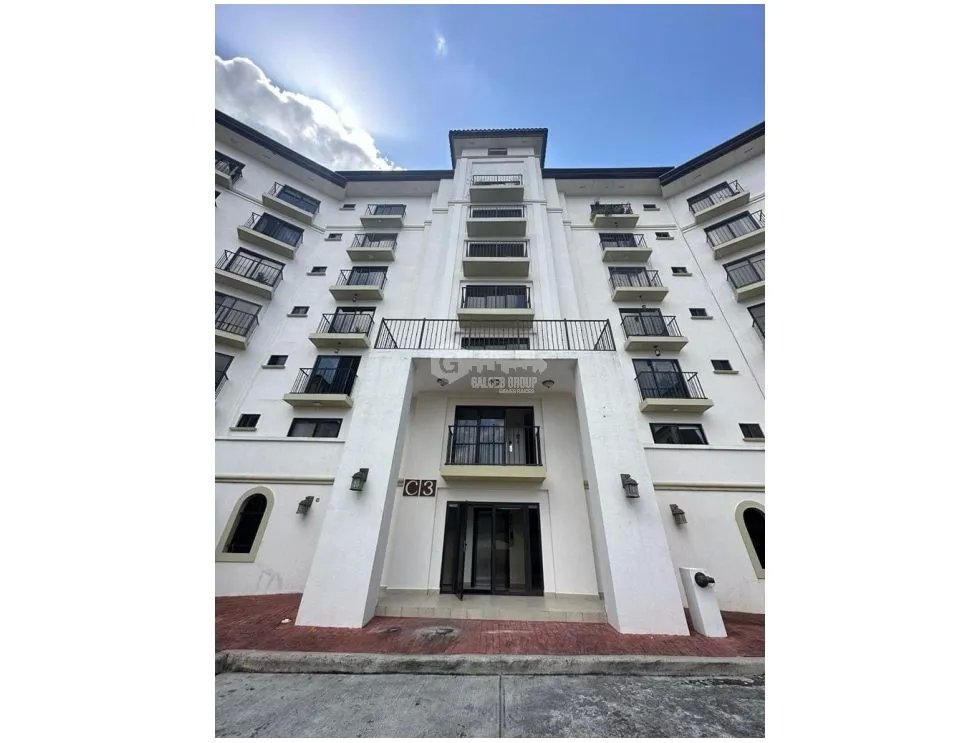 ANCON / EMBASSY VILLAGE / 210M / 3 HABITACION / 2 PARKING / BALCON