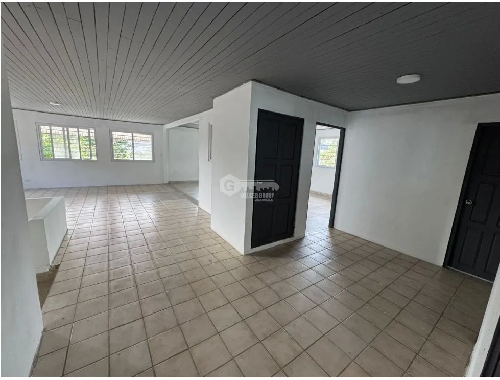 LOCAL COMERCIAL / VILLA ZAITA / 2 NIVELES / 830M / 20 PARKING