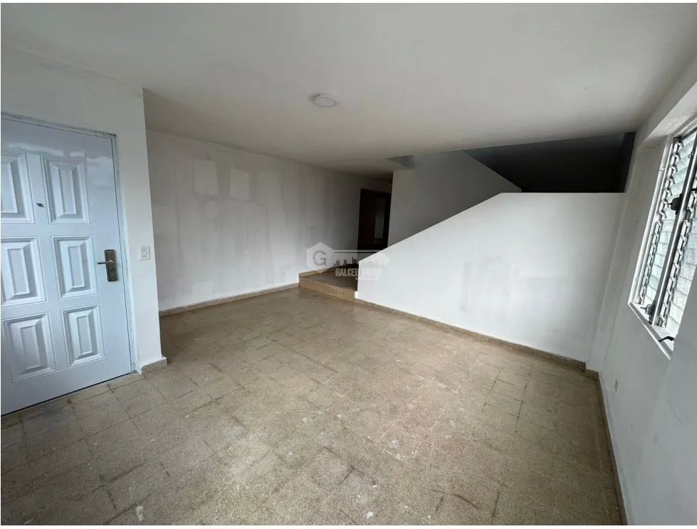 LOCAL COMERCIAL / VILLA ZAITA / 2 NIVELES / 830M / 20 PARKING