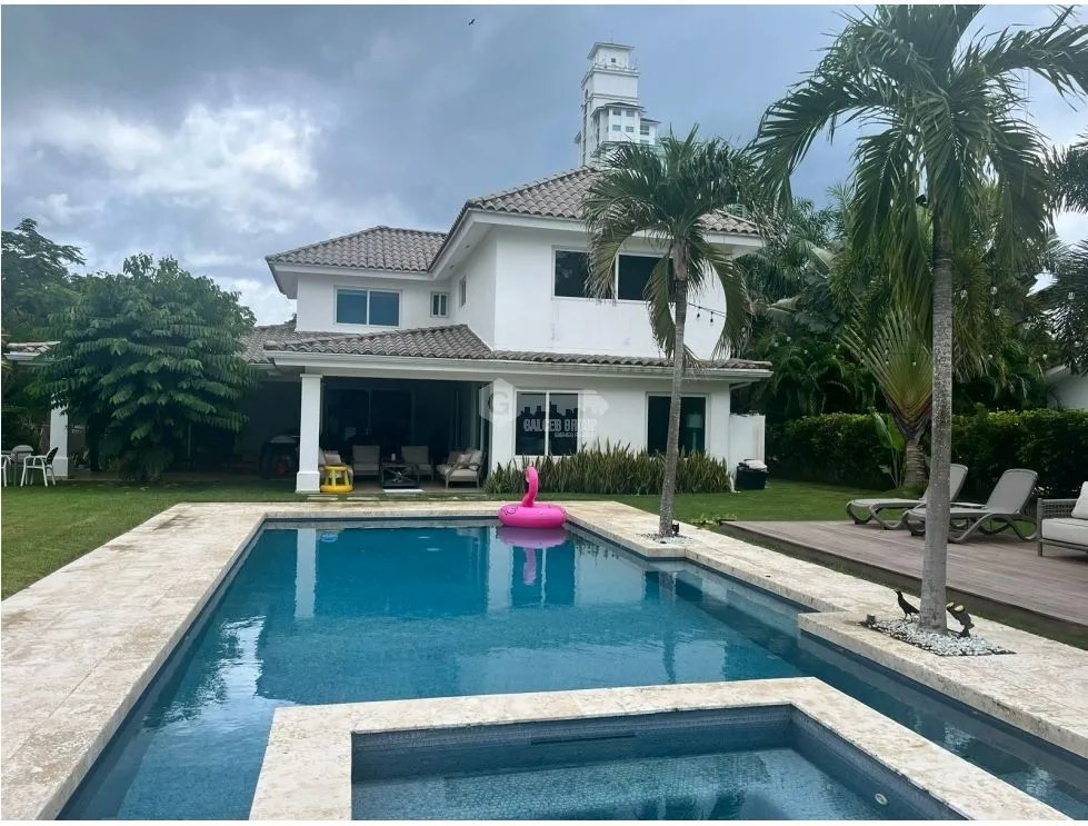RIO HATO / BIJAO / 1075M / 4 HABITACION / 2 NIVELES / PISCINA PRIVADA