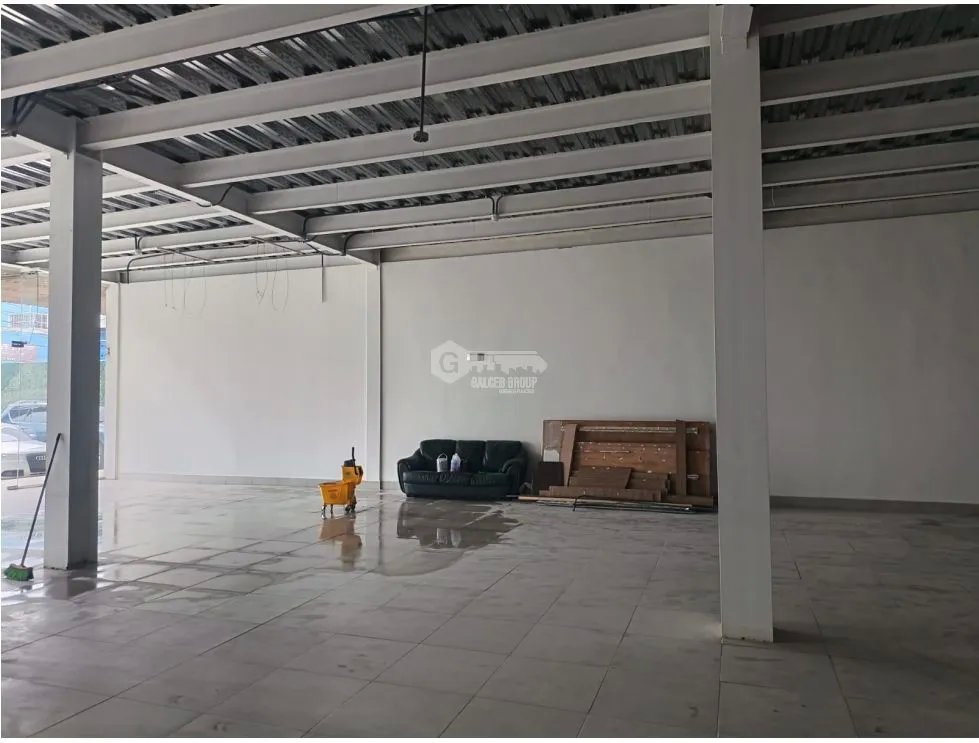 PLAZA DEL ESTE CENTER / LLANO BONITO / 550M / GALERA CON LOCAL