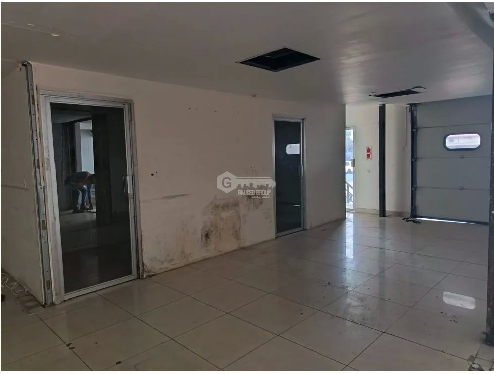 LLANO BONITO / PLAZA DEL ESTE CENTER / 550M / LOCAL CON BODEGA