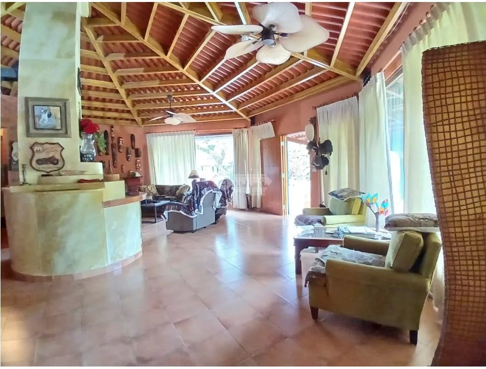 EL VALLE DE ANTON / 1600M / 3 HABITACION / 3 BAÑOS /  AMOBLADA AG