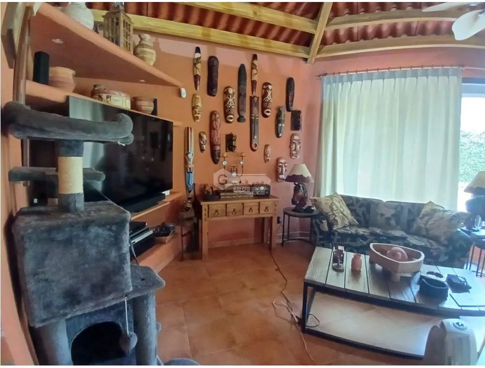 Single Family House for sale in El Valle