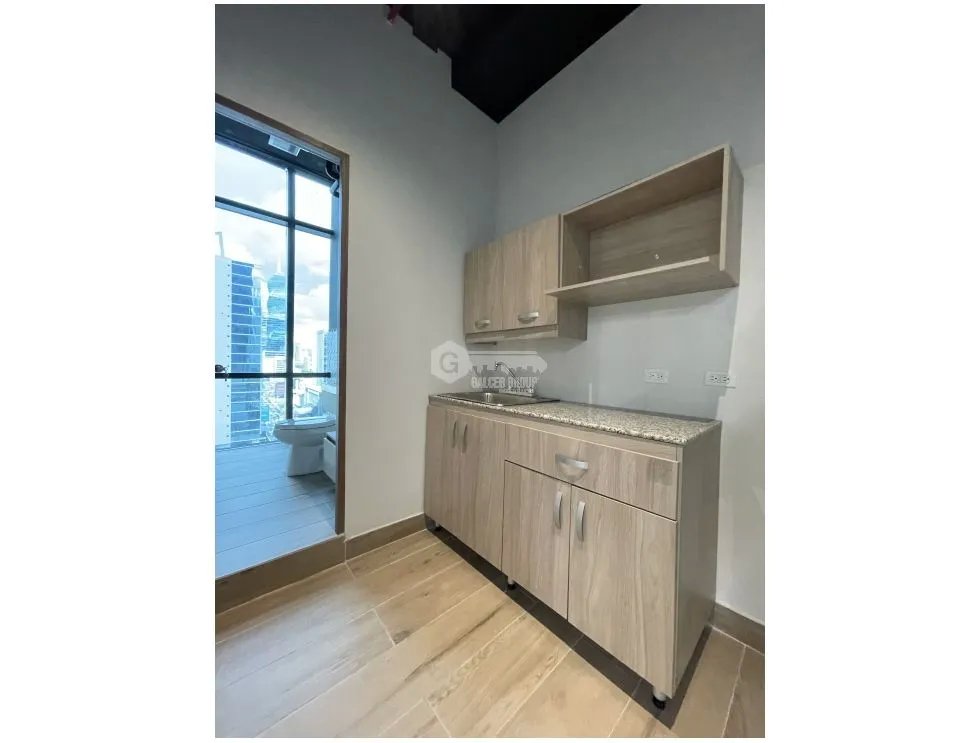 Office for rent in Calle 50