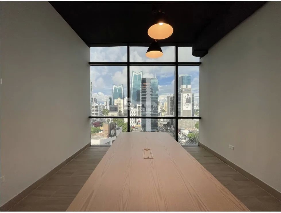 Office for rent in Calle 50