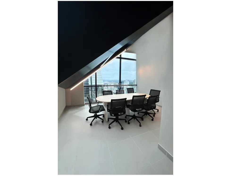Office for rent in Calle 50