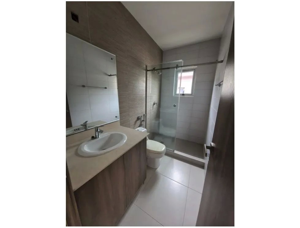 CONDADO DEL REY / ALTOS DEL PARQUE / 353M / 4 HABITACION / A ESTRENAR