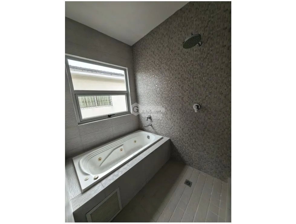 CONDADO DEL REY / ALTOS DEL PARQUE / 353M / 4 HABITACION / A ESTRENAR