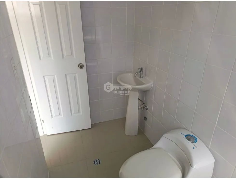 Office for rent in Tumba Muerto