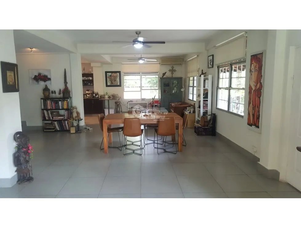 CLAYTON / 420M / 4 HABITACION / 3 NIVELES / 2 PARKING / LINEA BLANCA