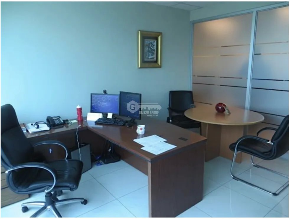 MARBELLA / OCEAN BUSINESS PLAZA / 186M / DIVISIONES / 3 PARKING