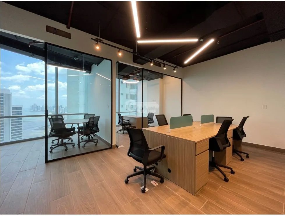 Office for rent in Costa del Este