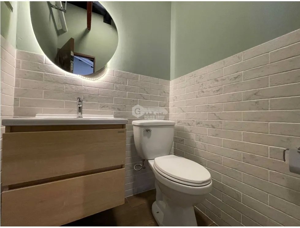 Office for rent in Costa del Este