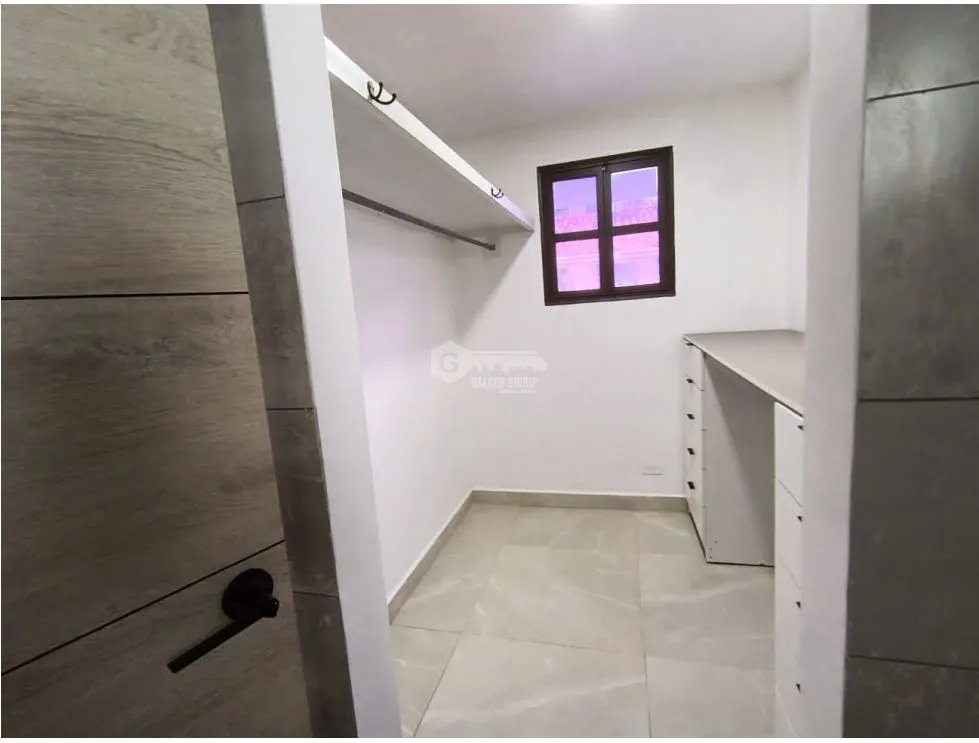 SAN FRANCISCO / LOS FLAMINGO / 228M / 4 HABITACION / 2 PARKING