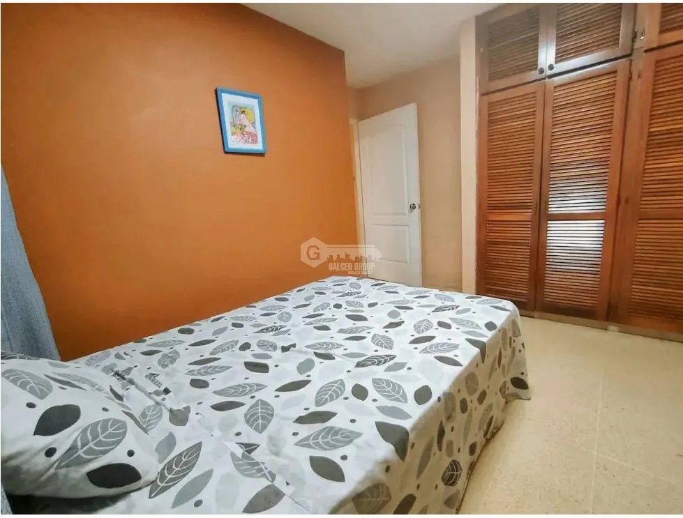 VILLA LUCRE / 400M / 4 HABITACIONES / 2 PARKING / TERRAZA / PATIO