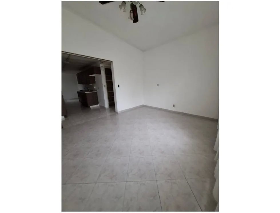 BALBOA / 742M / TERRENO CON CASA / ZONIFICACION MCU2 / PARA INVERSION