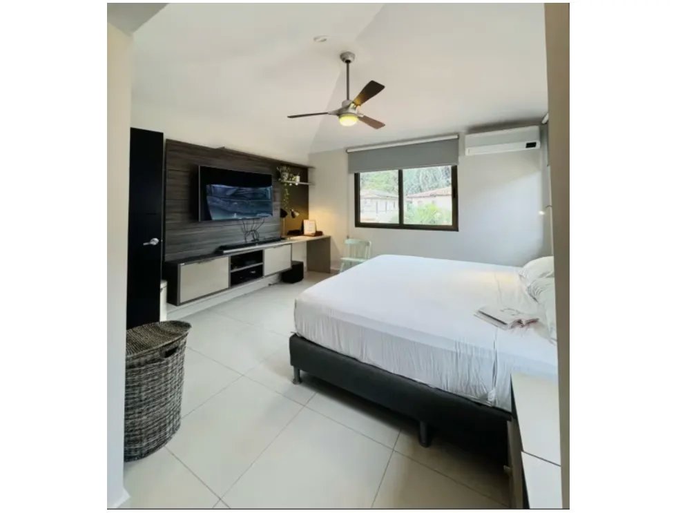 PANAMA PACIFICO / WOODLANDS / 198M / 3 HABITACION / 2 NIVEL / TERRAZA
