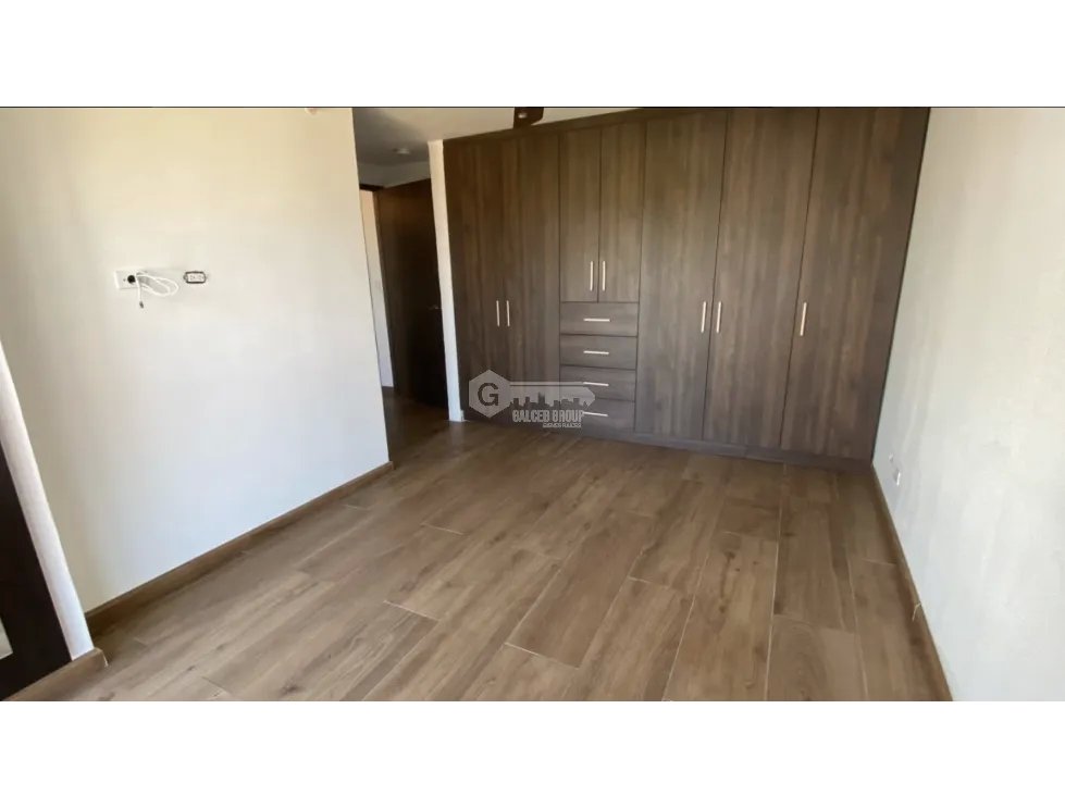 CONDADO DEL REY / PH COUNTRY CLUB / 97M / 2 HABITACION / PISCINAS
