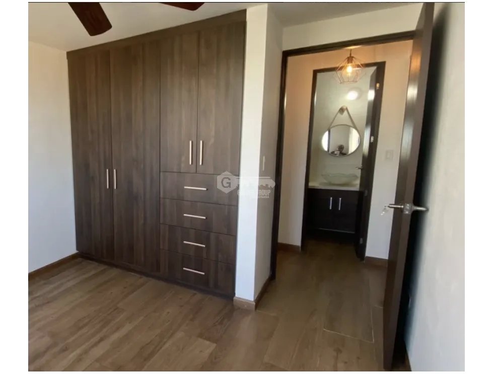 Apartment for sale in Condado del Rey