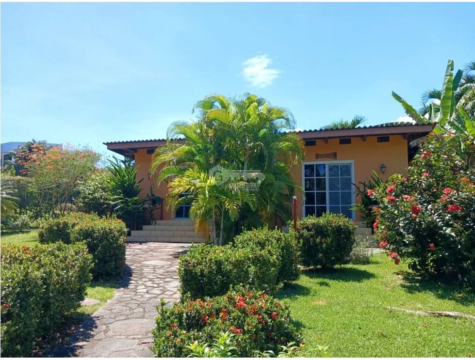 Single Family House for sale in San Carlos