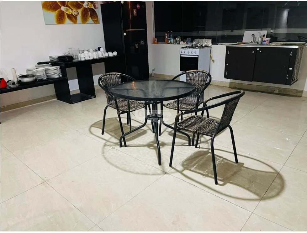 NUEVA GORGONA / 1200M / 11 HABITACION / 10 PARKING / PISCINA