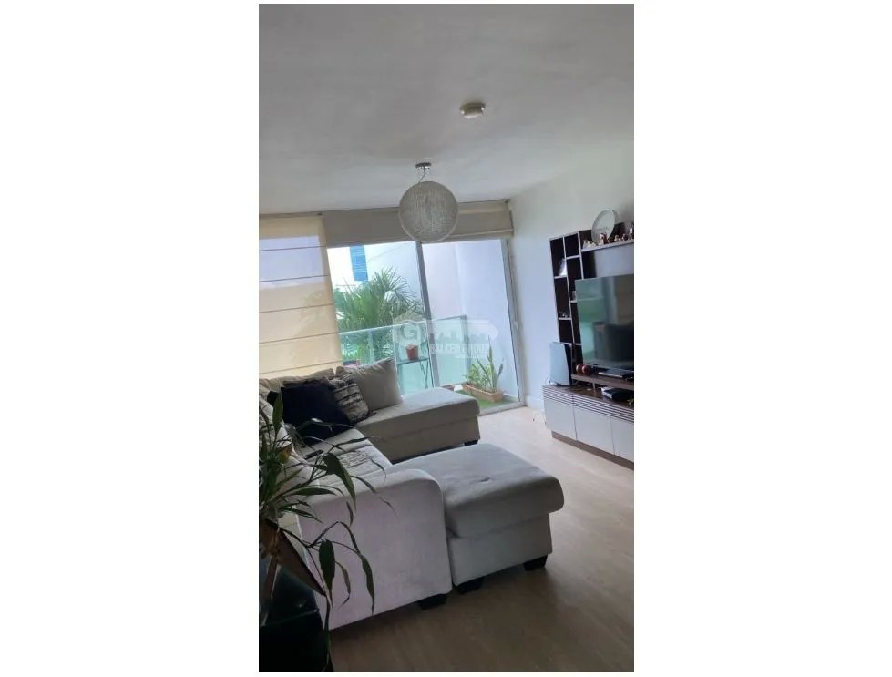 CONDADO DEL REY / KINGS PARK / 132M / 3 HABITACION / BALCON
