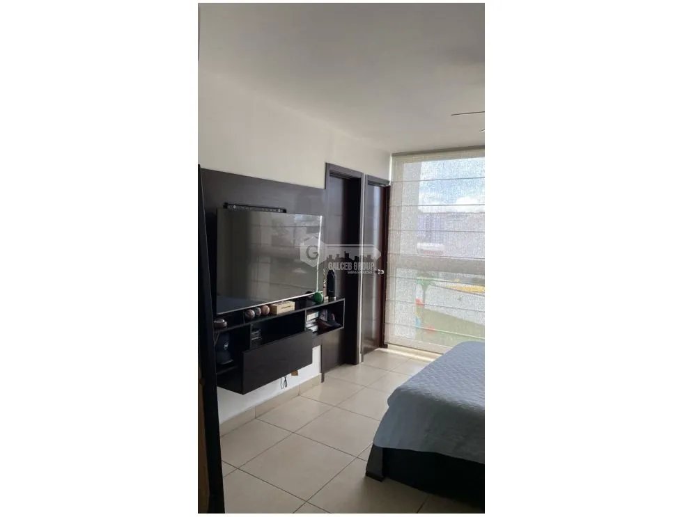 CONDADO DEL REY / KINGS PARK / 132M / 3 HABITACION / BALCON