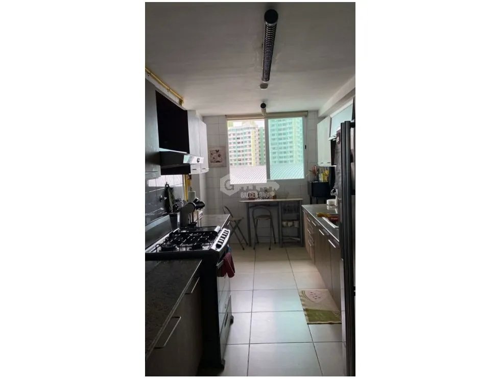 CONDADO DEL REY / KINGS PARK / 132M / 3 HABITACION / BALCON
