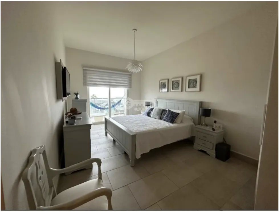 COLON / PLAYA ESCONDIDA / 194M / 3 HABITACION / 2 PARKING / BALCON