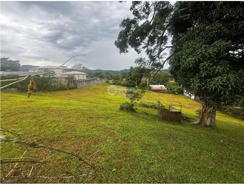 VILLA ZAITA / 1300M / SEMI PLANO / SOBRE VIA / IDEAL PARA INVERSION
