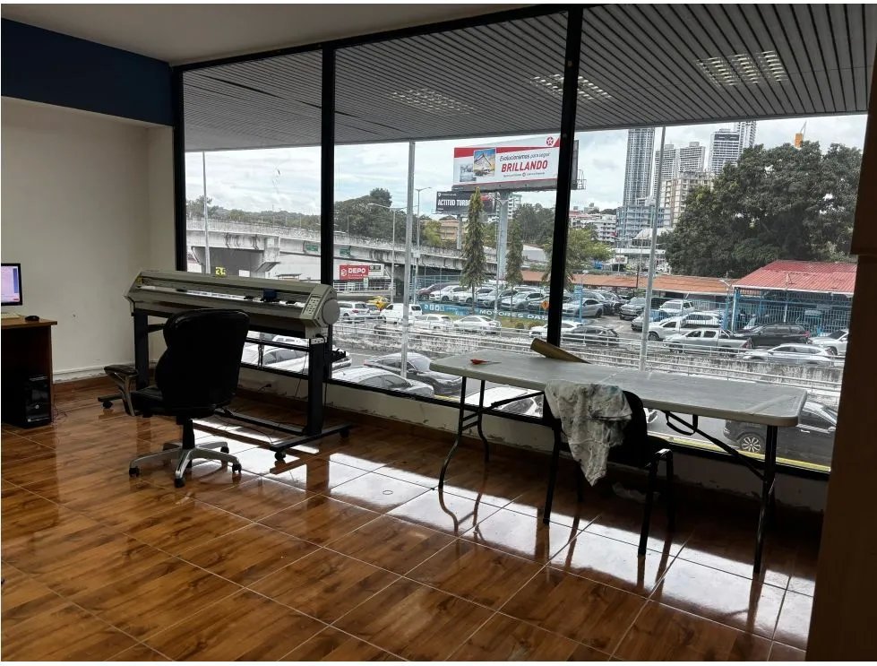 Commercial Space for sale in Tumba Muerto