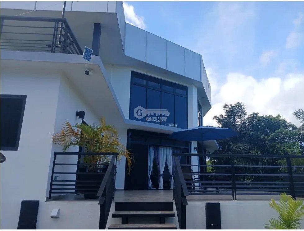 Single Family House for sale in San Carlos