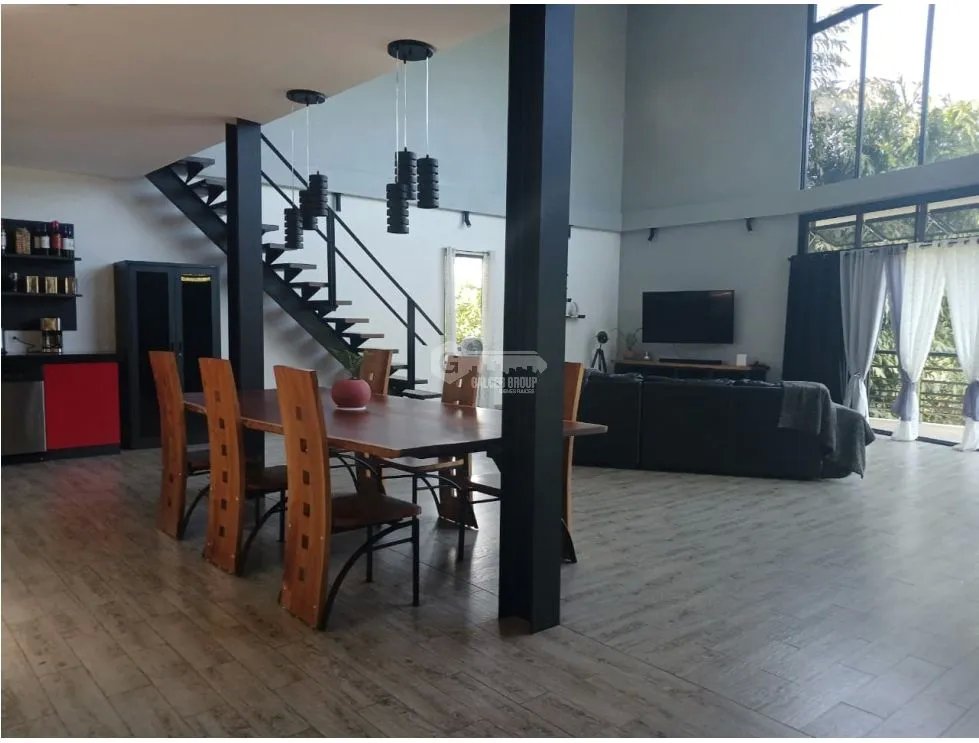 Single Family House for sale in San Carlos