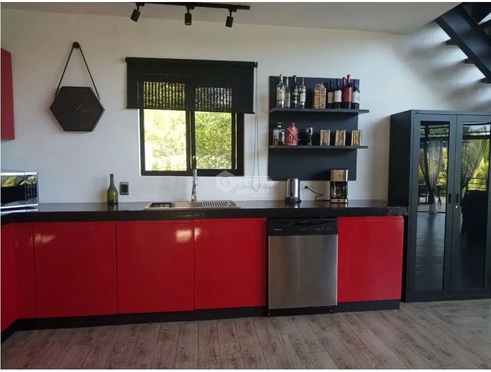 Single Family House for sale in San Carlos