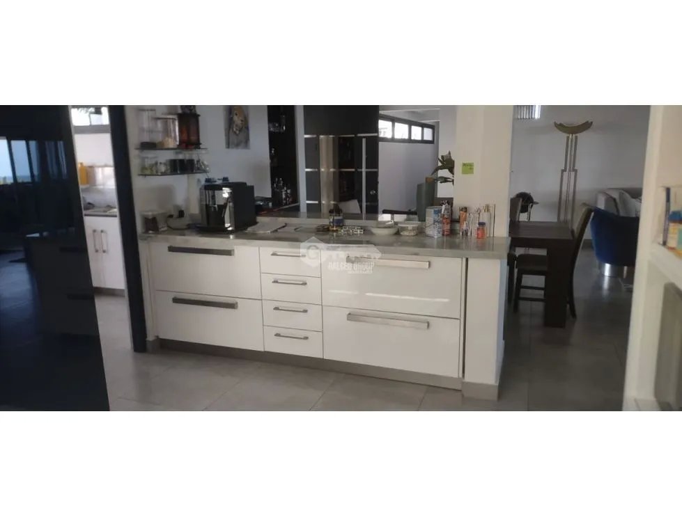 Single Family House for sale in San Carlos