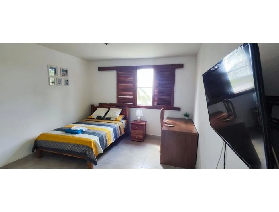 PLAYA DORADA / VISTA AL MAR / 5 HABITACIONES / 2 NIVELES JC