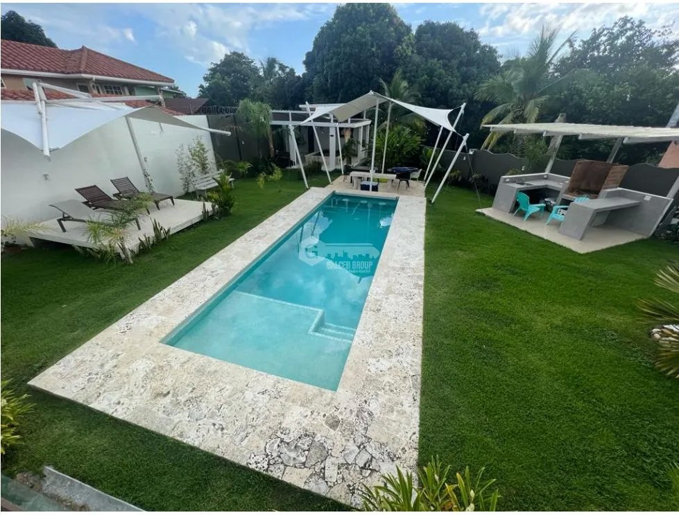 SAN CARLOS/ COSTA ESMERALDA / 930m2/ 4 HABITAC/ PISCINA / NEGOCIABLE