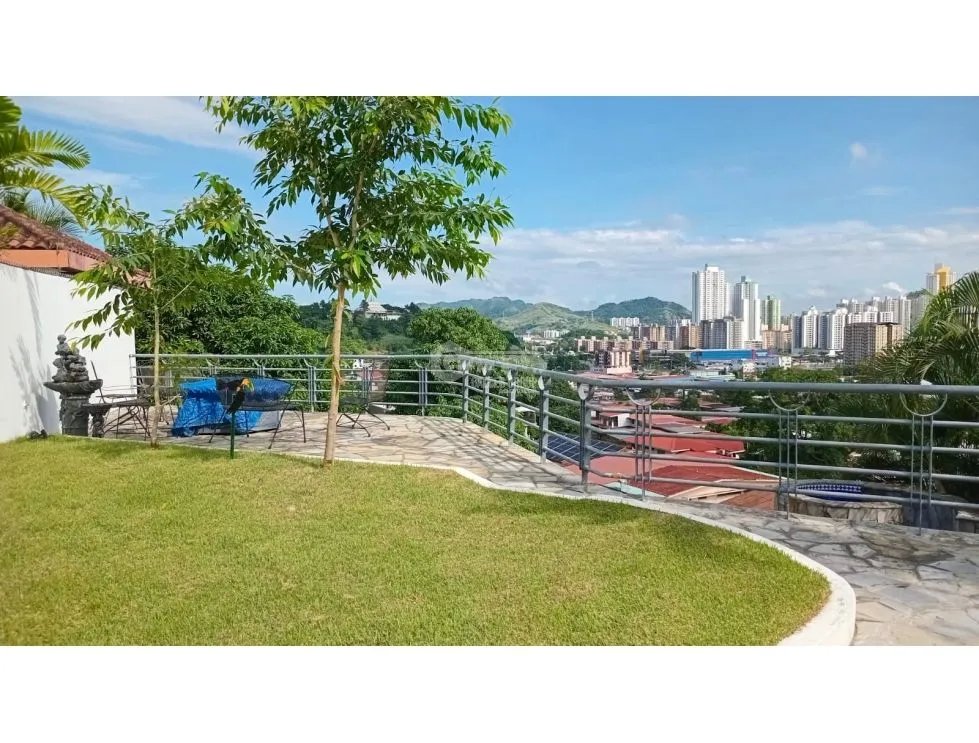 BETANIA / EL AVANCE / 808.25M / 4 HABITACION / PISCINA / 2 NIVELES JC