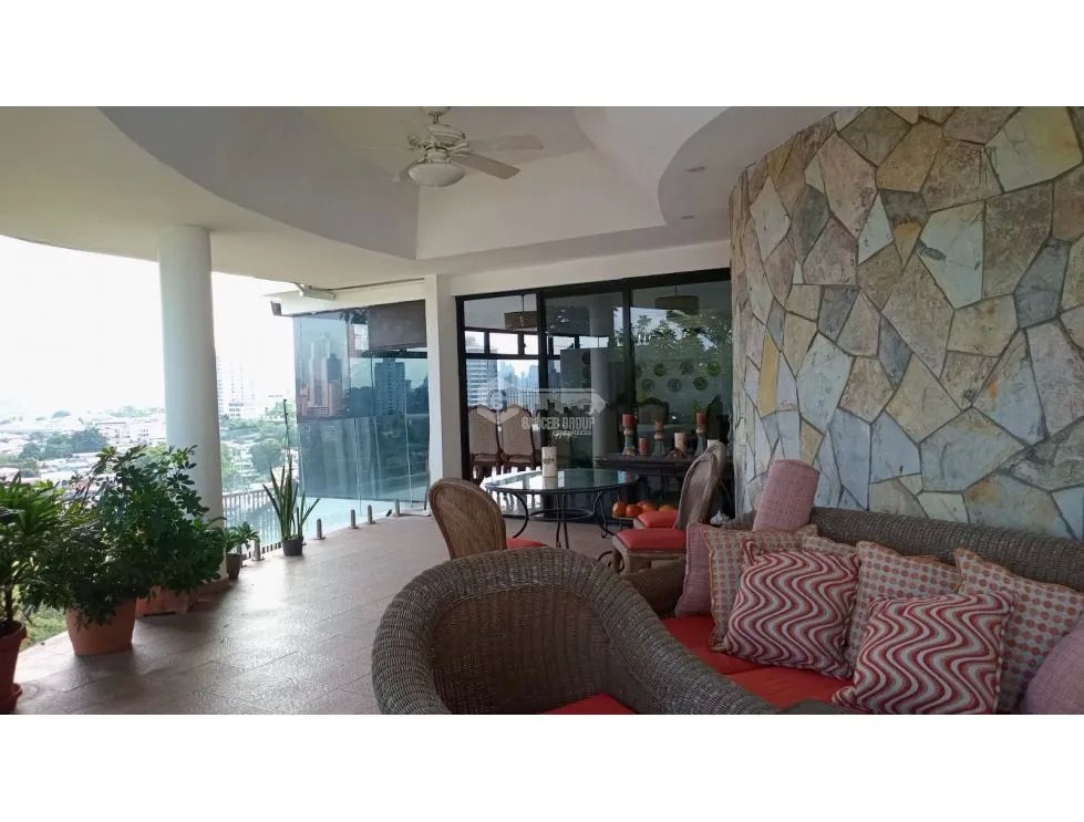 Single Family House for sale in La Alameda