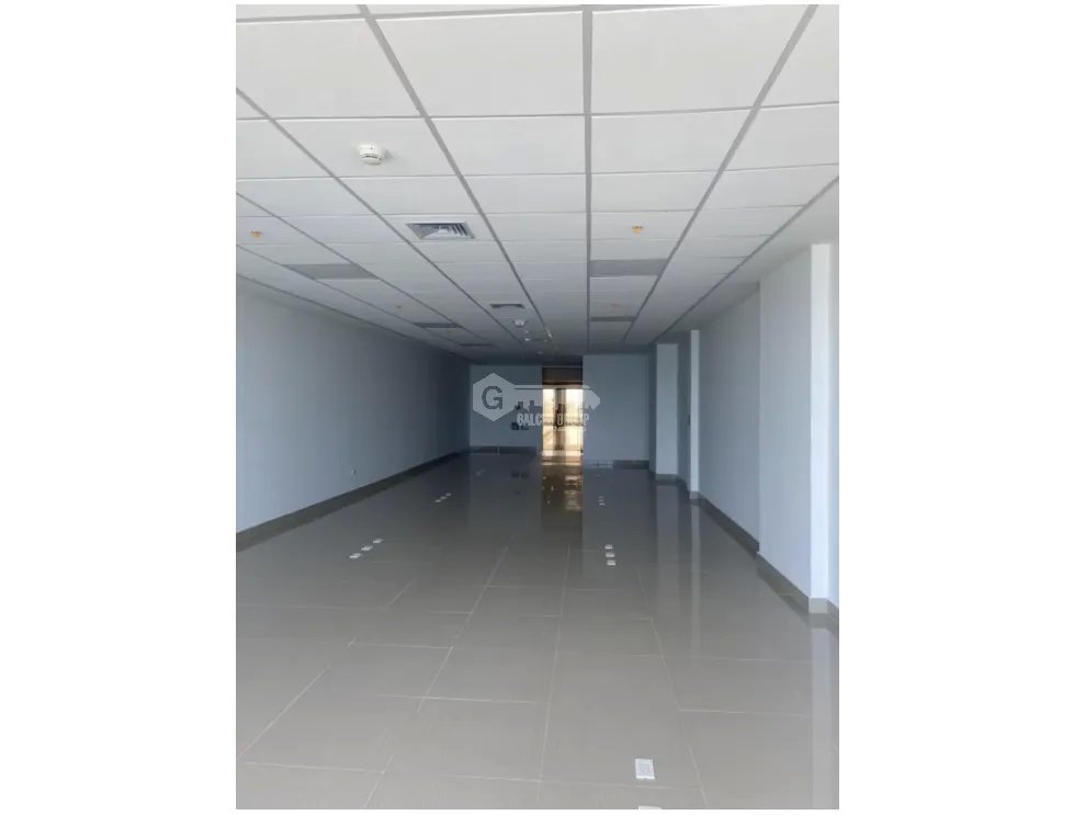 BALBOA / PH BOC / 100M / OFICINA / 4 PARKING / VISTA AL MAR / VACIO