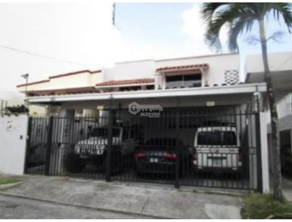 SAN FRANCISCO / ALTOS DEL GOLF / 500M / 4 HABITACIONES / JACUZZI JC