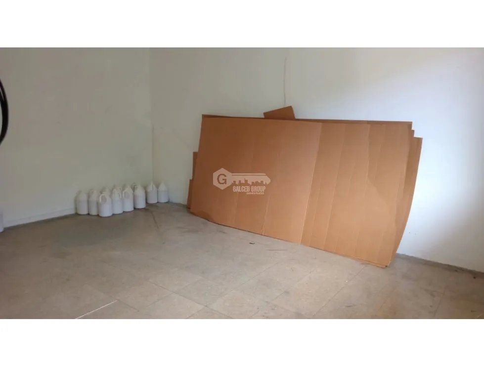 PEDREGAL / EL PARADOR / GALERA COMERCIAL / 245M2 / SOBRE VIA