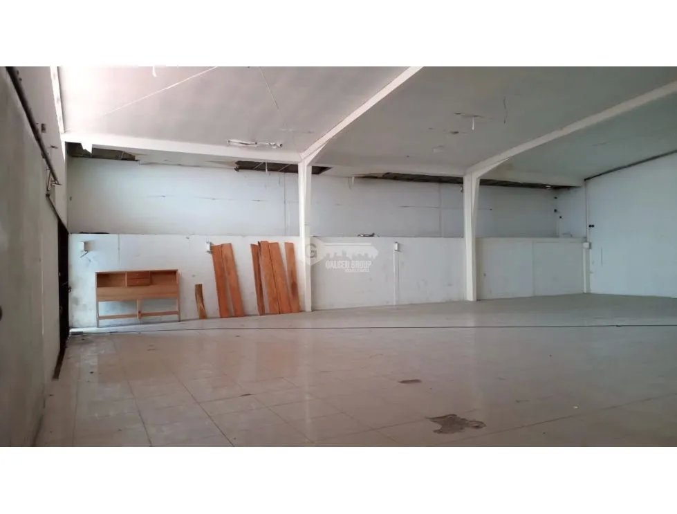 EL PARADOR / PEDREGAL  / 504M2 / GALERA COMERCIAL / SOBRE VIA