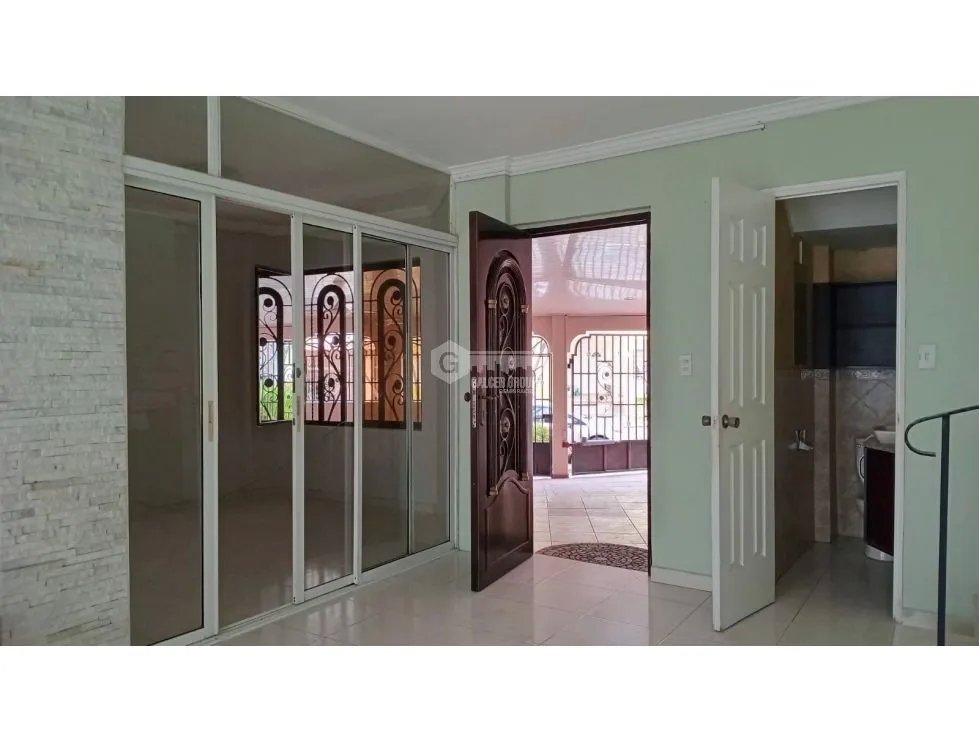 EL CRISOL / VILLAS DE CERRO LINDO / 210M / 2 NIVELES / 3 HABITACION JC