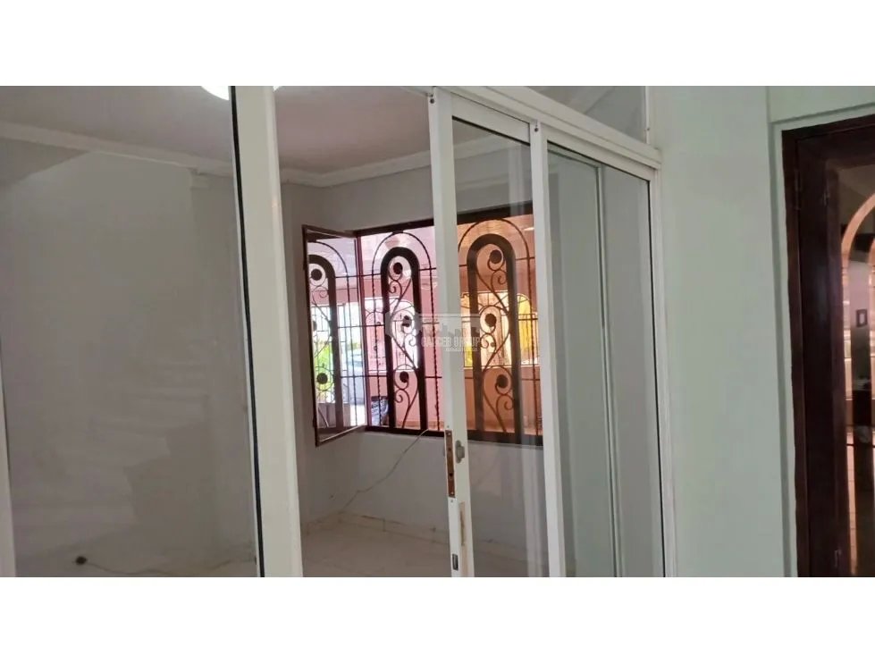EL CRISOL / VILLAS DE CERRO LINDO / 210M / 2 NIVELES / 3 HABITACION JC