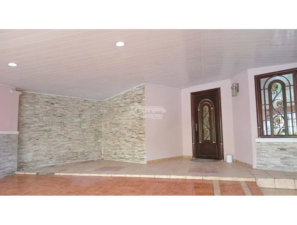 Single Family House for sale in El Crisol